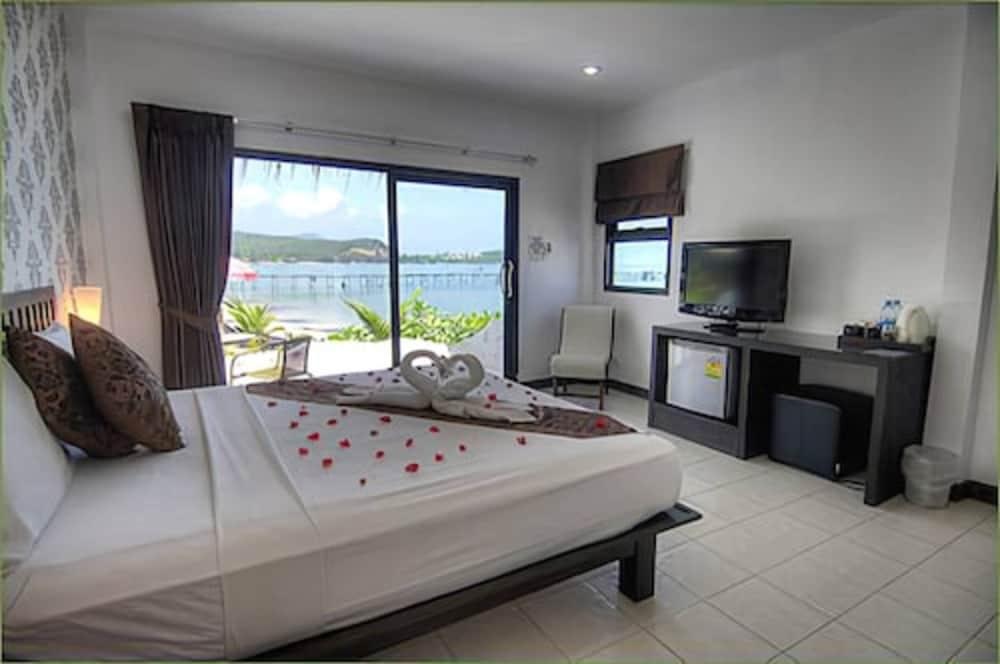 Samui Pier Beach Front & Resort Bang Rak Beach  Εξωτερικό φωτογραφία